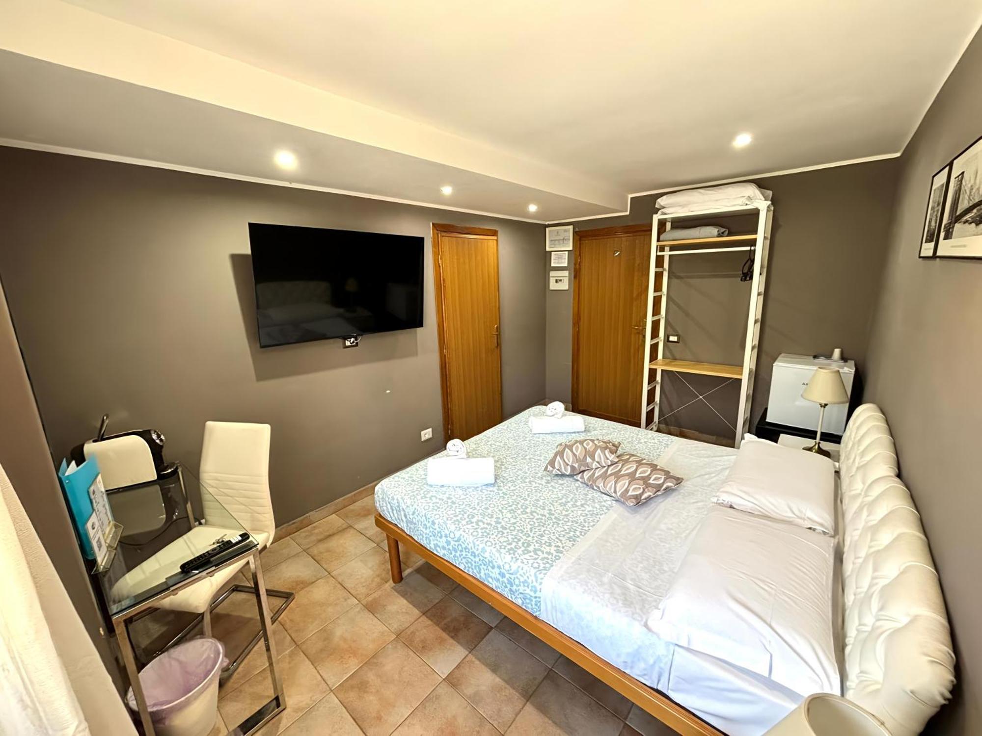 Bed & Breakfast Di Martino 2*